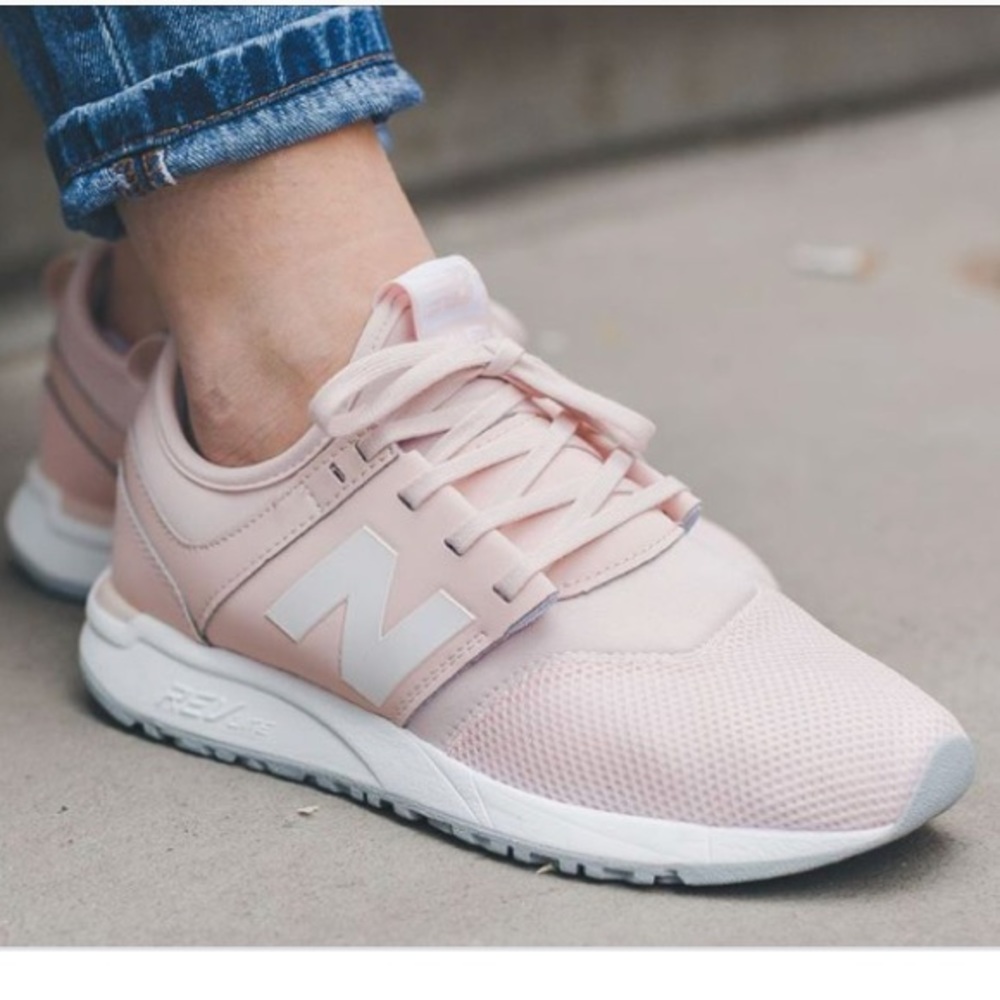 New Balance 247